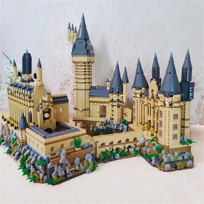 Enchanted Hogwarts Castle - Micro Building Blocks Kit
