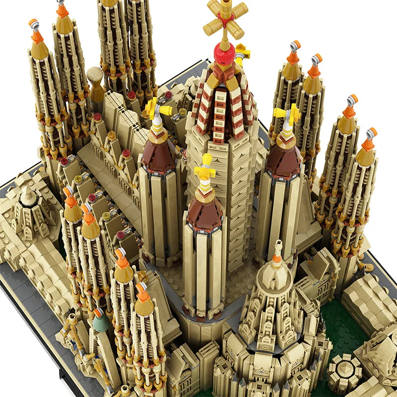 Barcelona Sagrada Familia - 10,328 Piece Architecture Building Set