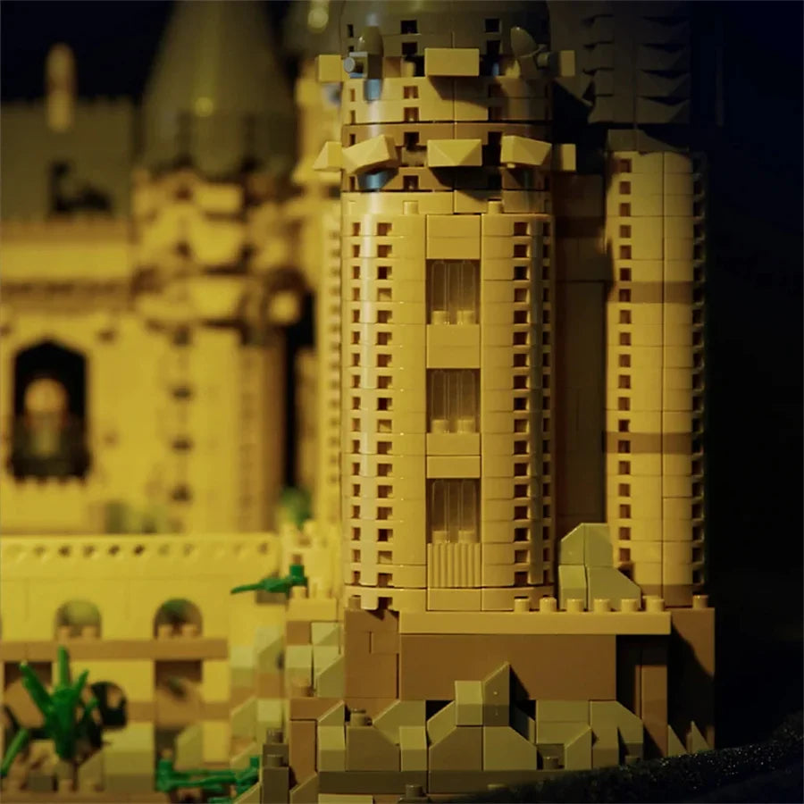 Enchanted Hogwarts Castle - Micro Building Blocks Kit