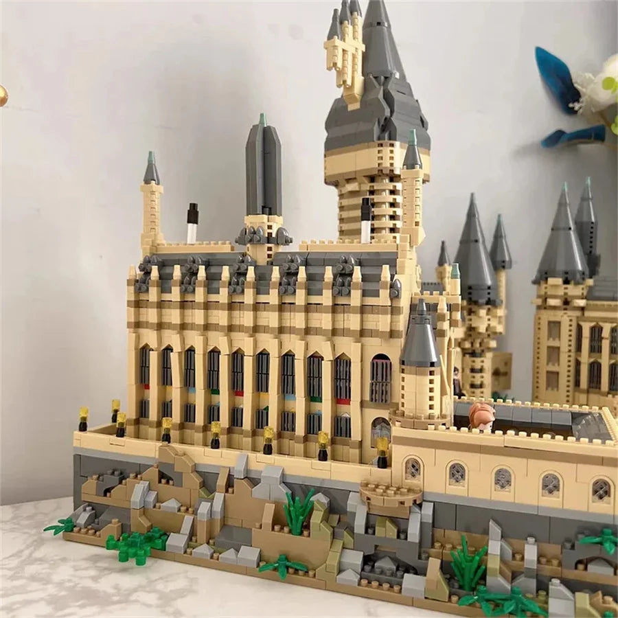 Enchanted Hogwarts Castle - Micro Building Blocks Kit